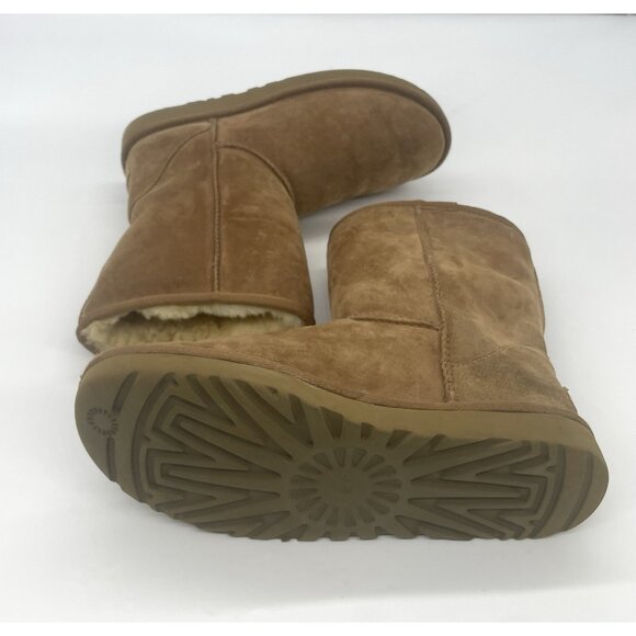 UGG Women's Classic Short Sand Slip On Boots Size 9 Casual Comfy Beige - Picture 4 of 8